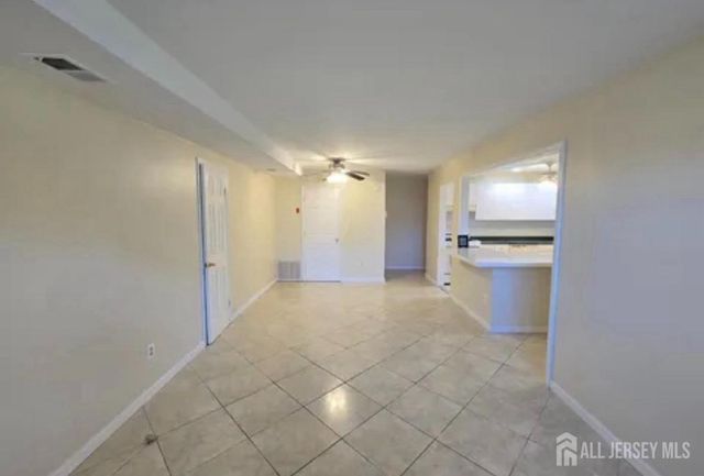 334 College Drive, Edison, NJ 08817