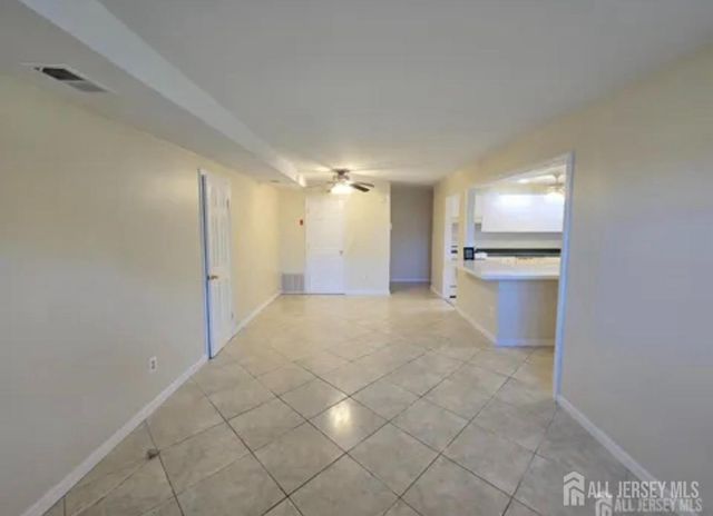 334 College Drive, Edison, NJ 08817