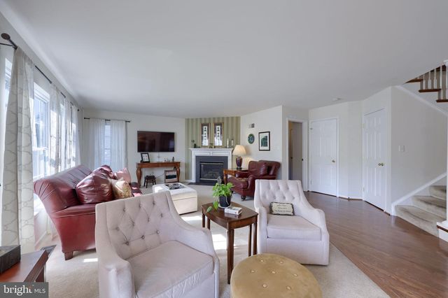 3302 GREENRIDGE DR, Mountville, PA 17554