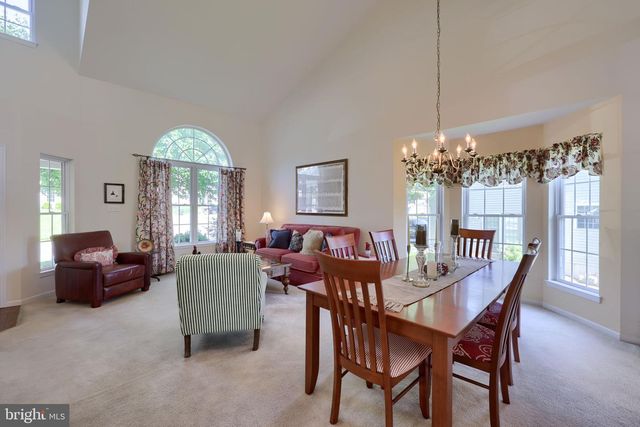 3302 GREENRIDGE DR, Mountville, PA 17554