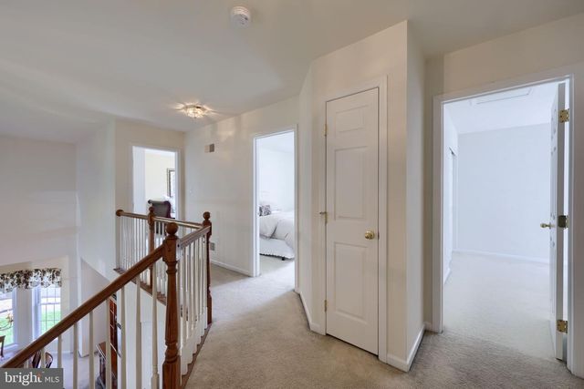 3302 GREENRIDGE DR, Mountville, PA 17554