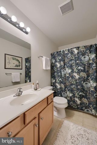 3302 GREENRIDGE DR, Mountville, PA 17554