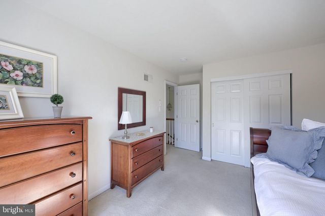 3302 GREENRIDGE DR, Mountville, PA 17554