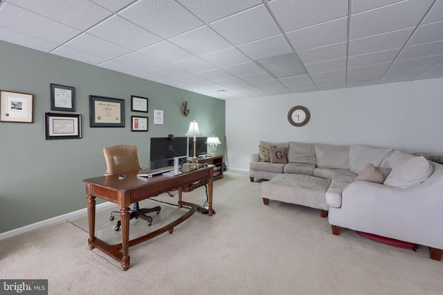 3302 GREENRIDGE DR, Mountville, PA 17554