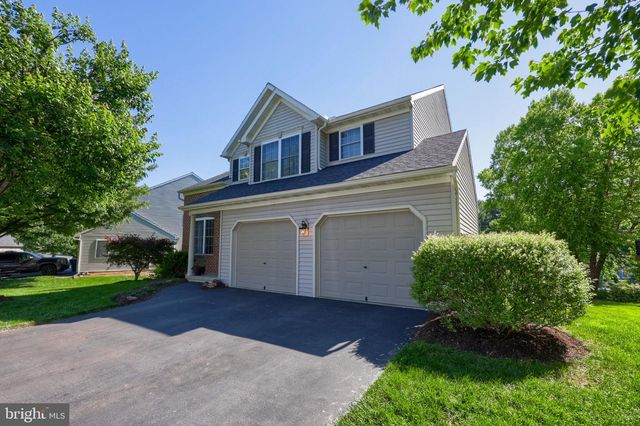 3302 GREENRIDGE DR, Mountville, PA 17554