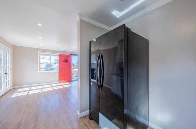 1113 Presidio Boulevard, Pacific Grove, CA 93950