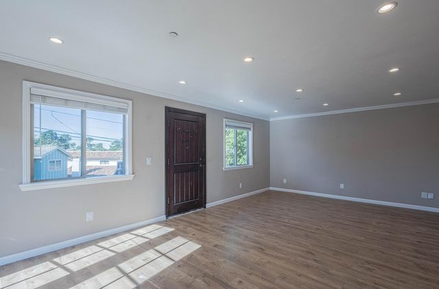 1113 Presidio Boulevard, Pacific Grove, CA 93950