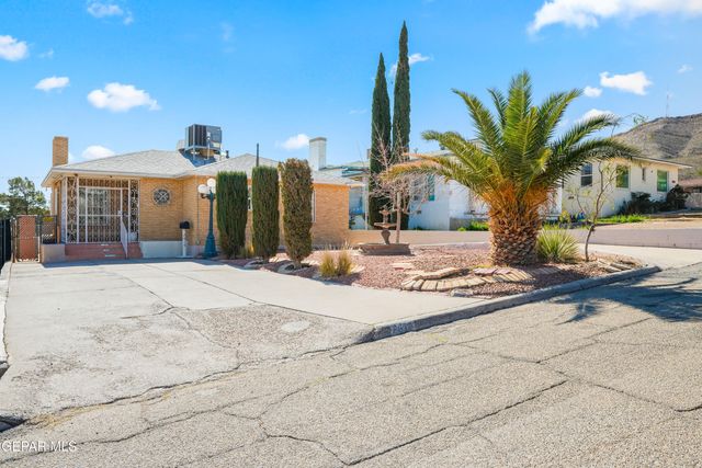 2610 Frankfort Avenue, El Paso, TX 79930