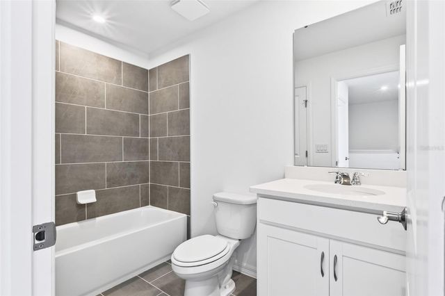 3031 JESSAMINE DRIVE, Tavares, FL 32778
