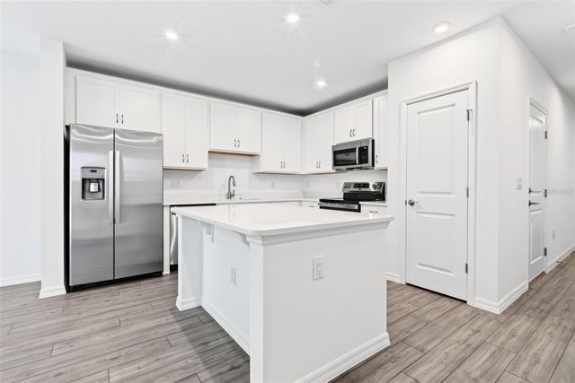 3031 JESSAMINE DRIVE, Tavares, FL 32778