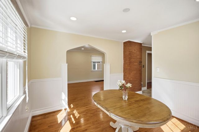 3320 N Sterling Way, Cincinnati, OH 45209