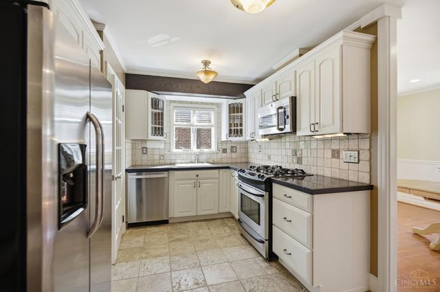 3320 N Sterling Way, Cincinnati, OH 45209