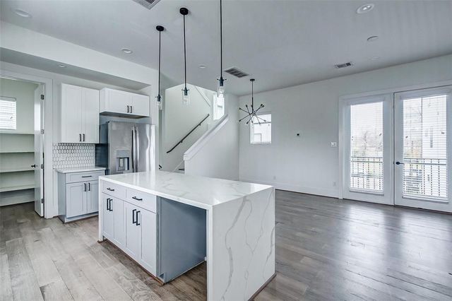 2407 Anita Street B, Houston, TX 77004