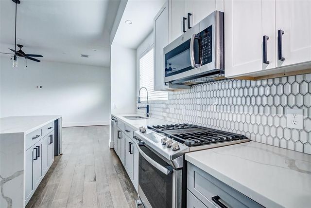2407 Anita Street B, Houston, TX 77004