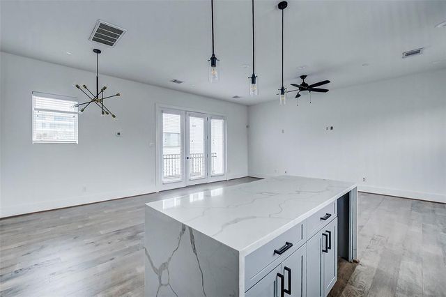 2407 Anita Street B, Houston, TX 77004