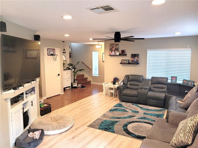 28162 Sloan Canyon A, Castaic, CA 91384