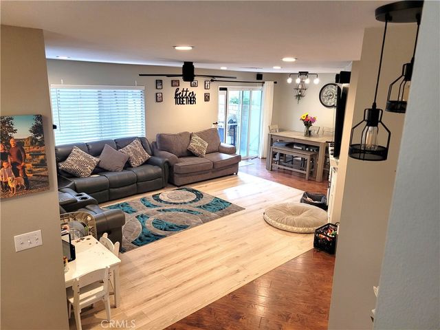 28162 Sloan Canyon A, Castaic, CA 91384