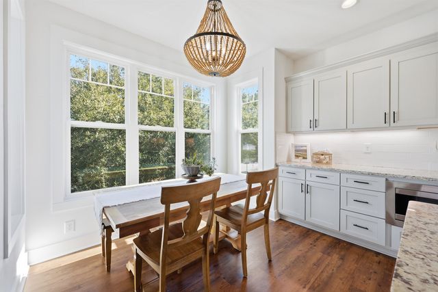 48 Half Shell Ct., Pawleys Island, SC 29585