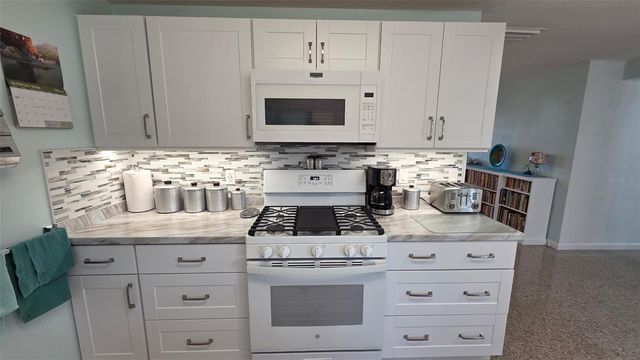 707 JANE AVENUE, New Smyrna Beach, FL 32168