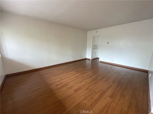 901 Linden Avenue 21, Long Beach, CA 90813