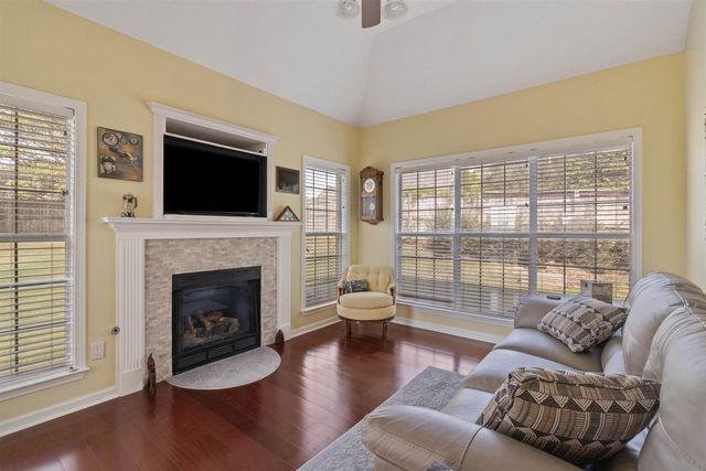 75 BROOKWOOD CIR, Oakland, TN 38060