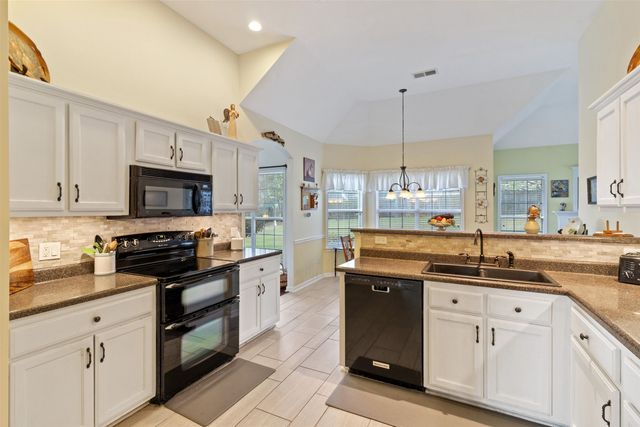 75 BROOKWOOD CIR, Oakland, TN 38060