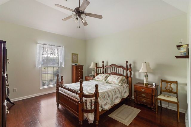 75 BROOKWOOD CIR, Oakland, TN 38060