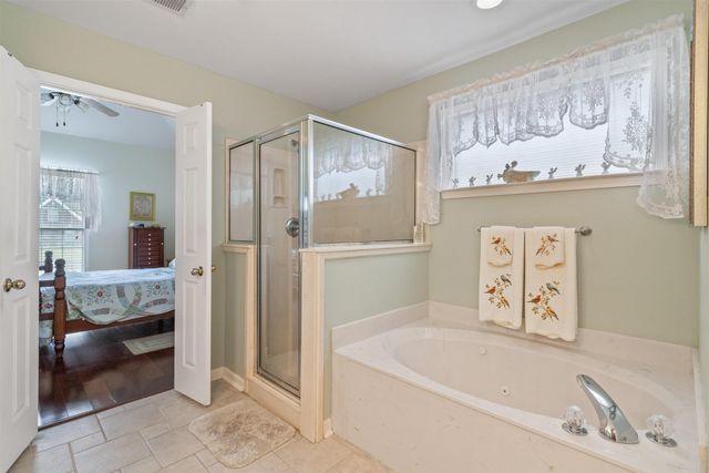 75 BROOKWOOD CIR, Oakland, TN 38060