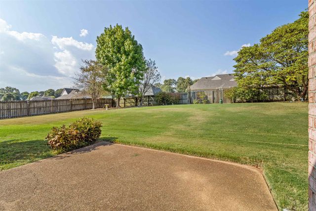 75 BROOKWOOD CIR, Oakland, TN 38060