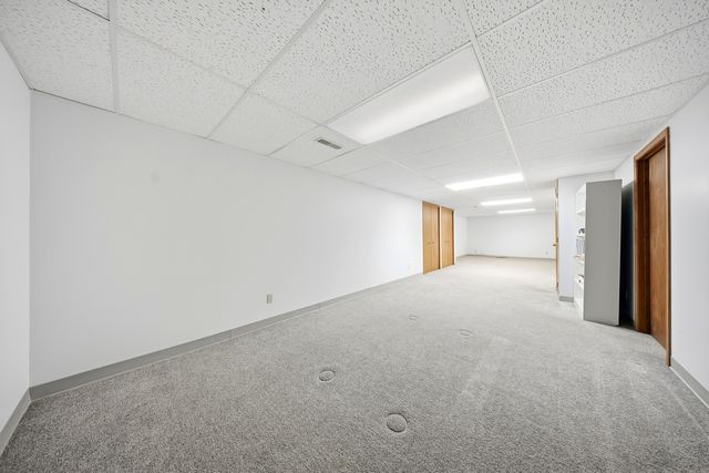 2010 Cimarron Drive, Freeport, IL 61032