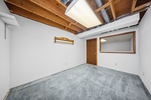 2010 Cimarron Drive, Freeport, IL 61032