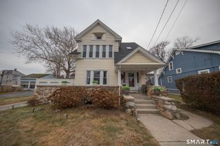 16 Pacific Street, New London, CT 06320