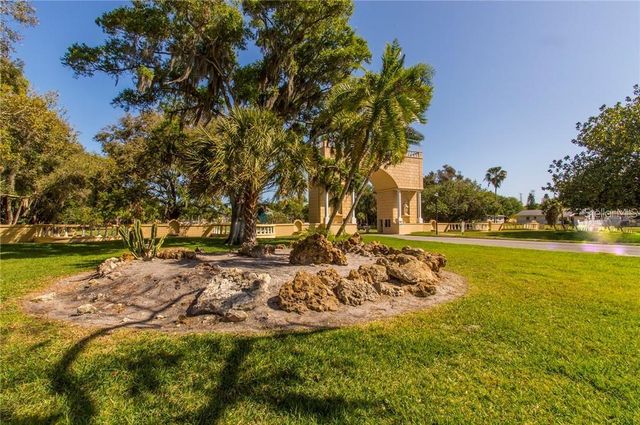 2459 COLUMBIA DRIVE 31, Clearwater, FL 33763