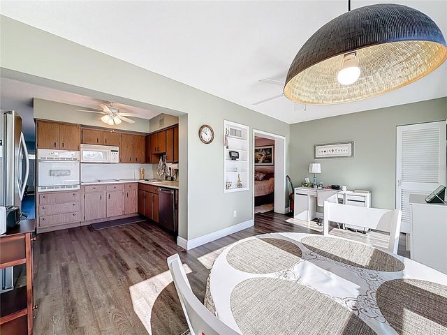 2459 COLUMBIA DRIVE 31, Clearwater, FL 33763