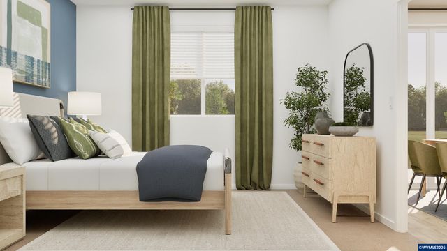 1090 Clemson St, Woodburn, OR 97071