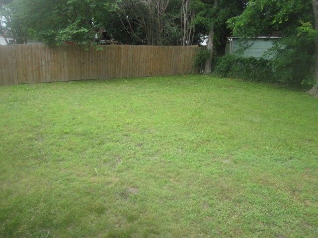 1104 Park Avenue, Bonham, TX 75418