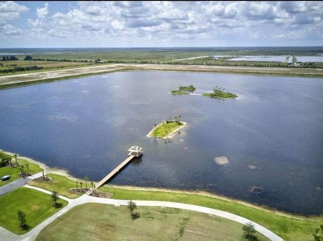 1198 Bushel Creek Crossing, Loxahatchee, FL 33470