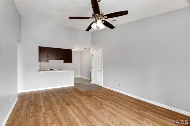 1633 Summergate Parkway P, St Charles, MO 63303