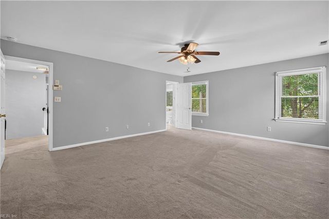 105 Ivy ARCH, Yorktown, VA 23693