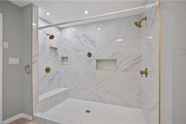 105 Ivy ARCH, Yorktown, VA 23693