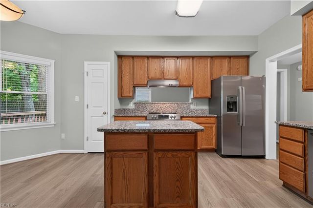 105 Ivy ARCH, Yorktown, VA 23693
