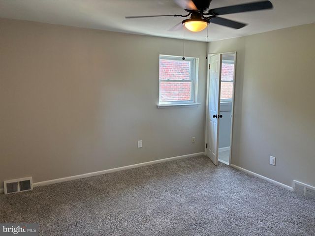 10222 JEANES ST, Philadelphia, PA 19116