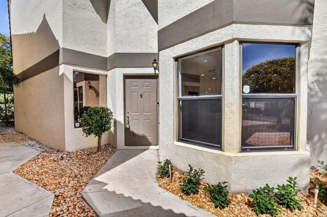 6647 Boca Hermosa Lane, Boca Raton, FL 33433
