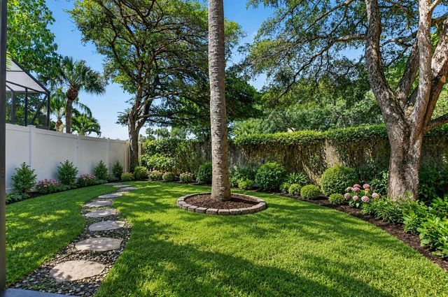 6647 Boca Hermosa Lane, Boca Raton, FL 33433