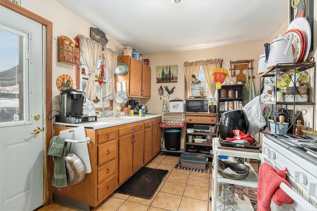 11175 E Shore Drive, Delton, MI 49046