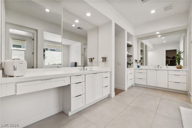 2797 Turtle Head Peak Dr Drive, Las Vegas, NV 89135