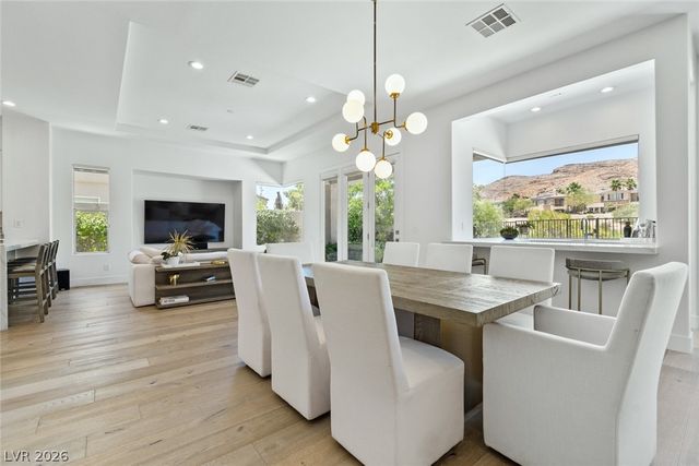 2797 Turtle Head Peak Dr Drive, Las Vegas, NV 89135