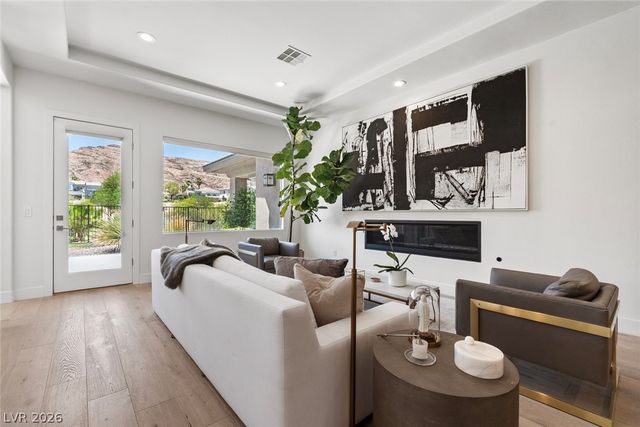 2797 Turtle Head Peak Dr Drive, Las Vegas, NV 89135