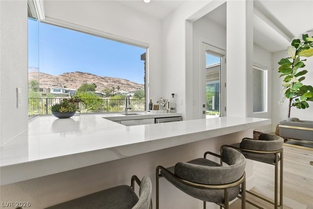 2797 Turtle Head Peak Dr Drive, Las Vegas, NV 89135