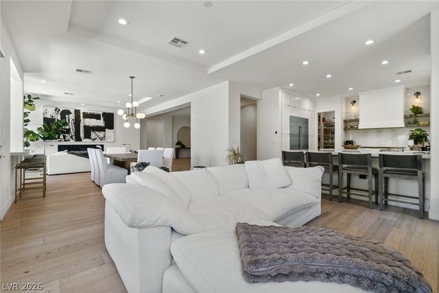 2797 Turtle Head Peak Dr Drive, Las Vegas, NV 89135